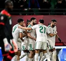 NBA杯战报：亚历山大37分8助，雷霆123-119险胜太阳